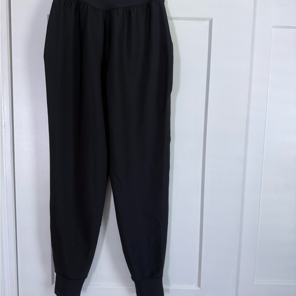 Old Navy Women’s Classic Black Joggers